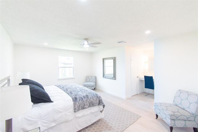 6302 Manx Street, Houston, TX 77083