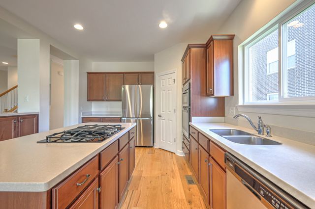 3107 Oxford Dr, Mount Juliet, TN 37122