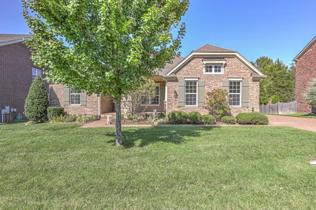 3107 Oxford Dr, Mount Juliet, TN 37122