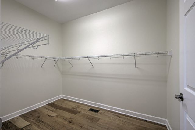 3107 Oxford Dr, Mount Juliet, TN 37122