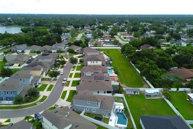 3408 OAK TRAIL COURT, Tampa, FL 33614