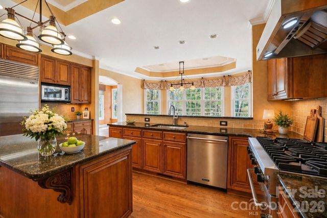 304 Pine Forest Trace, Hendersonville, NC 28739