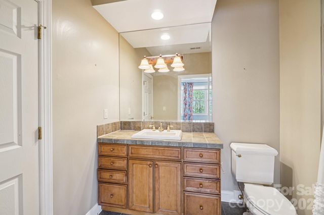 304 Pine Forest Trace, Hendersonville, NC 28739