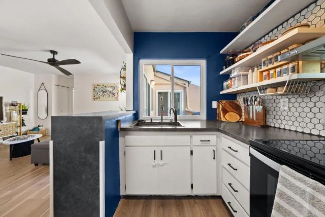 3238 Ashford Street D, San Diego, CA 92111