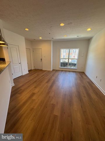 4008 ENDERS LN, Bowie, MD 20716