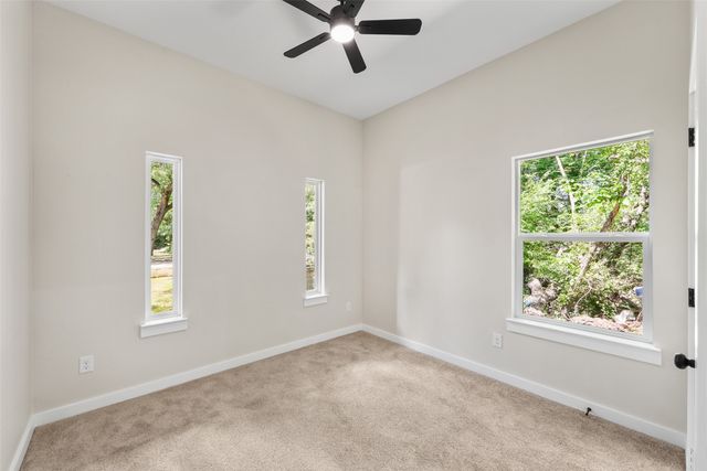 108 Parkside Drive, Trinidad, TX 75163