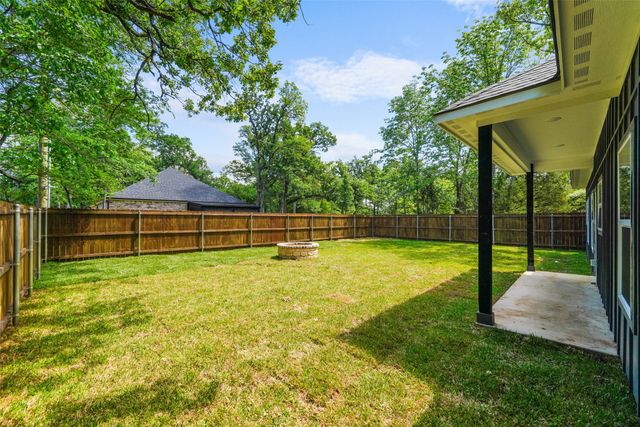 108 Parkside Drive, Trinidad, TX 75163