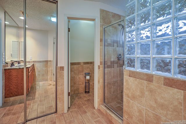 16535 Fox Knl, San Antonio, TX 78247