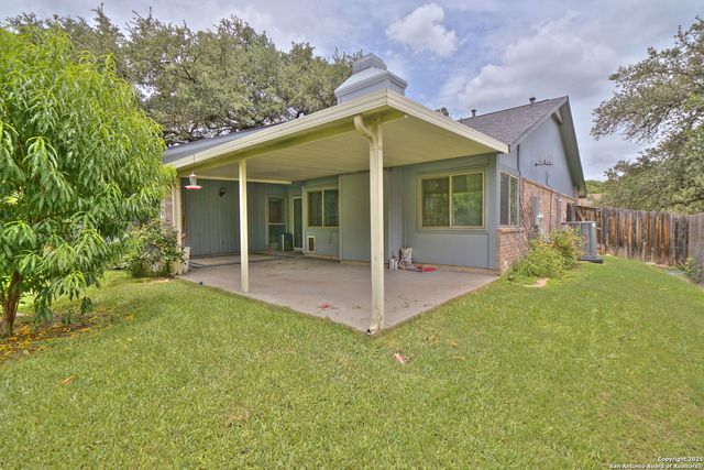 16535 Fox Knl, San Antonio, TX 78247