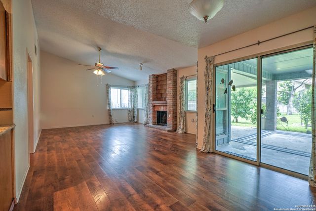 16535 Fox Knl, San Antonio, TX 78247