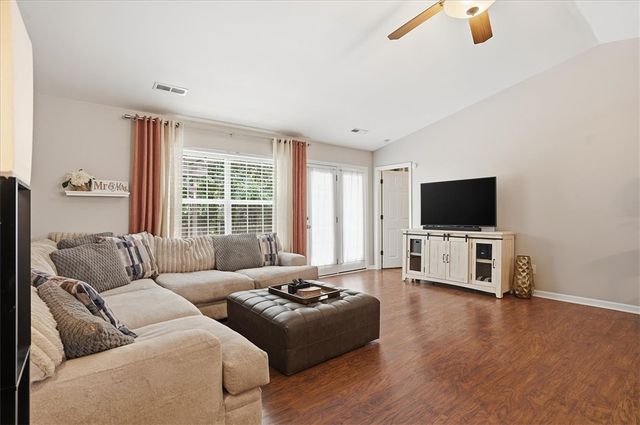 612 Westbury Way, Simpsonville, SC 29680