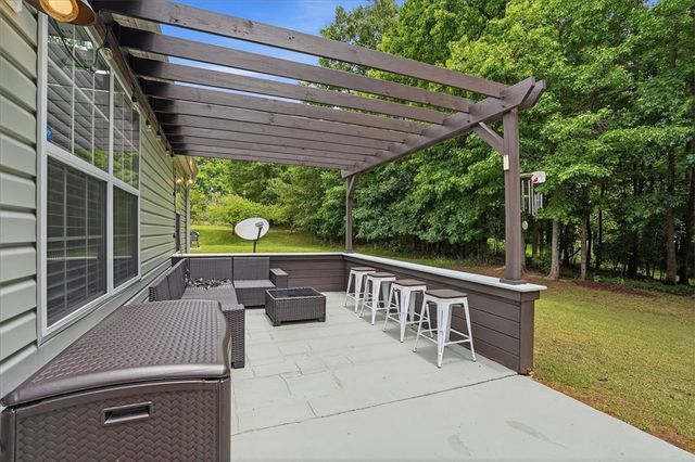 612 Westbury Way, Simpsonville, SC 29680