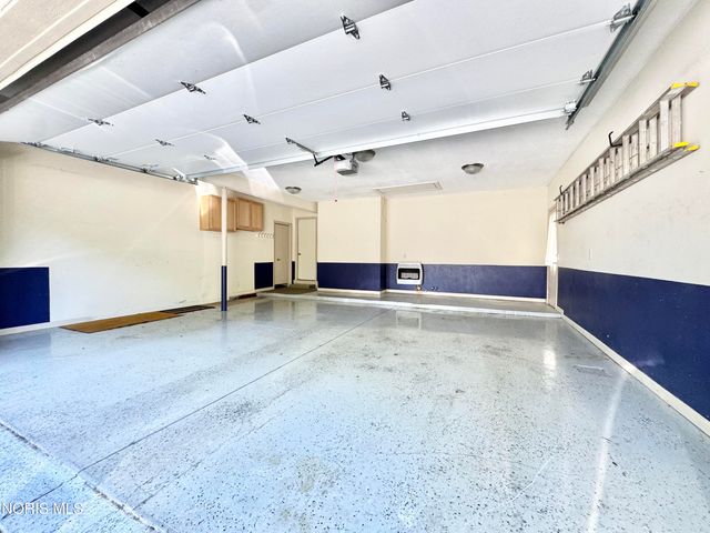29660 E River Road, Perrysburg, OH 43551