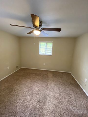 1831 Duncan Ave, Mccandless, PA 15101