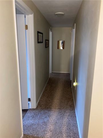 1831 Duncan Ave, Mccandless, PA 15101