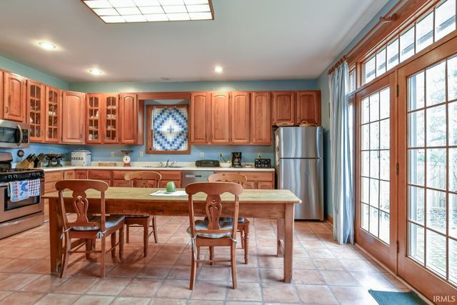 618 S Ballantine Road, Bloomington, IN 47401