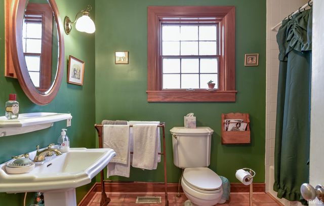 618 S Ballantine Road, Bloomington, IN 47401