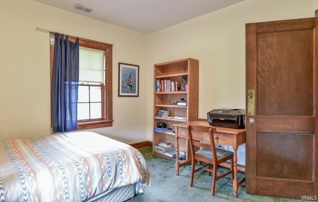 618 S Ballantine Road, Bloomington, IN 47401