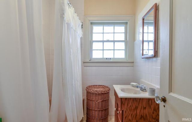 618 S Ballantine Road, Bloomington, IN 47401