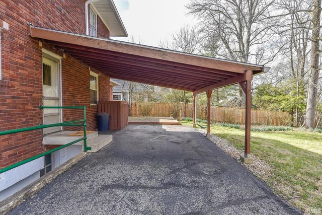 618 S Ballantine Road, Bloomington, IN 47401