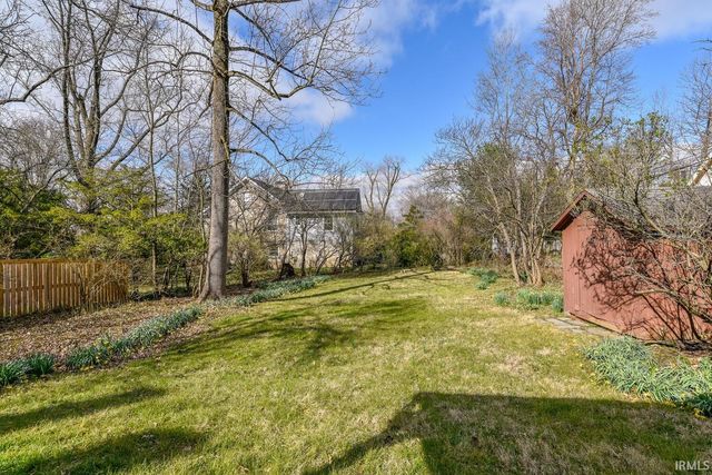 618 S Ballantine Road, Bloomington, IN 47401