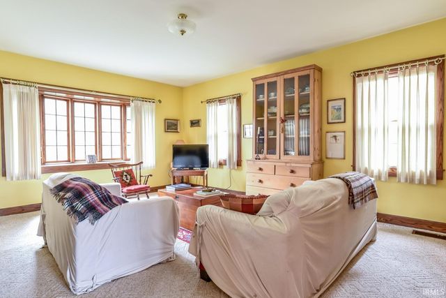 618 S Ballantine Road, Bloomington, IN 47401