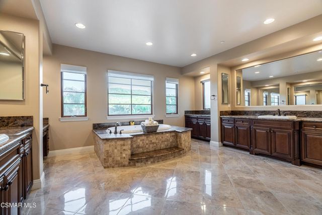 796 Via Sedona, Newbury Park, CA 91320