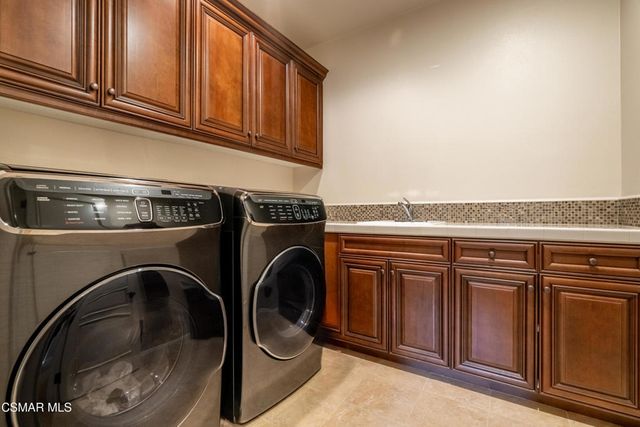 796 Via Sedona, Newbury Park, CA 91320