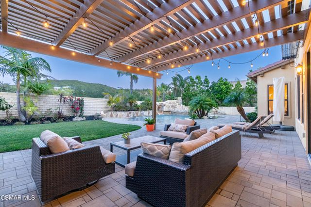 796 Via Sedona, Newbury Park, CA 91320
