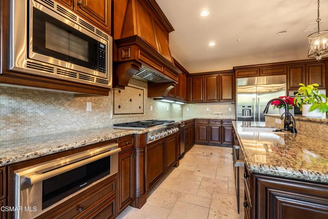 796 Via Sedona, Newbury Park, CA 91320