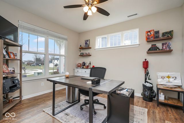 1012 Brockton Court, Greenfield, IN 46140