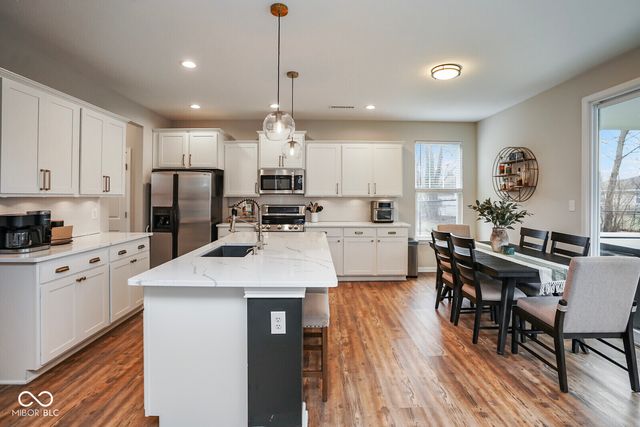 1012 Brockton Court, Greenfield, IN 46140