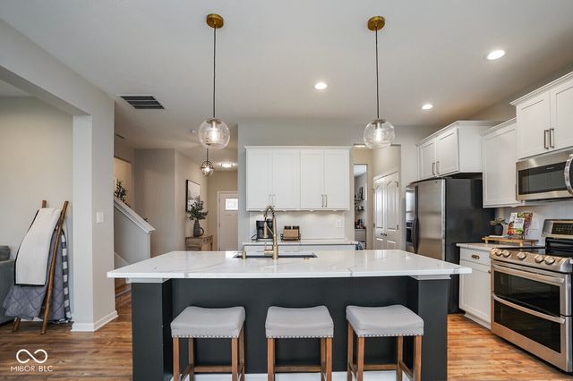 1012 Brockton Court, Greenfield, IN 46140
