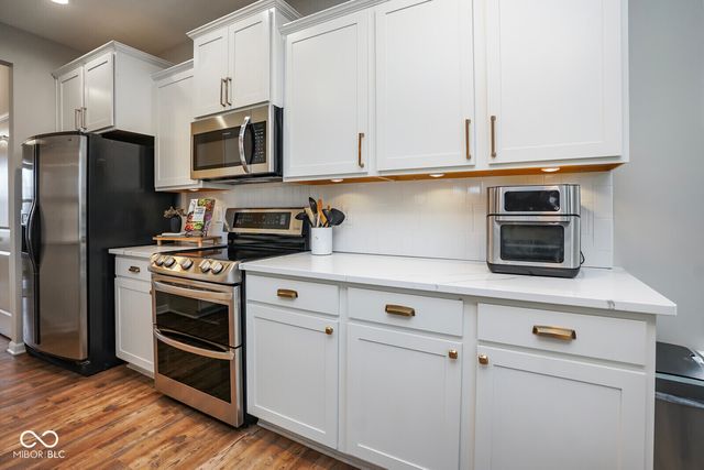 1012 Brockton Court, Greenfield, IN 46140