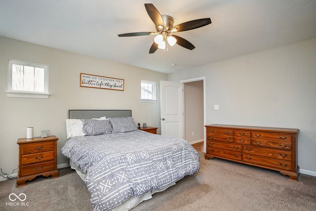 1012 Brockton Court, Greenfield, IN 46140
