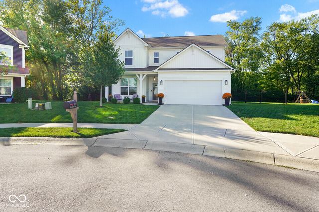1012 Brockton Court, Greenfield, IN 46140