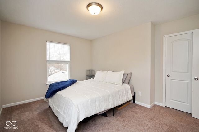 1012 Brockton Court, Greenfield, IN 46140