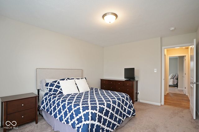 1012 Brockton Court, Greenfield, IN 46140