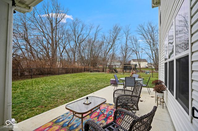1012 Brockton Court, Greenfield, IN 46140