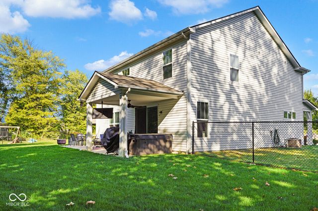 1012 Brockton Court, Greenfield, IN 46140
