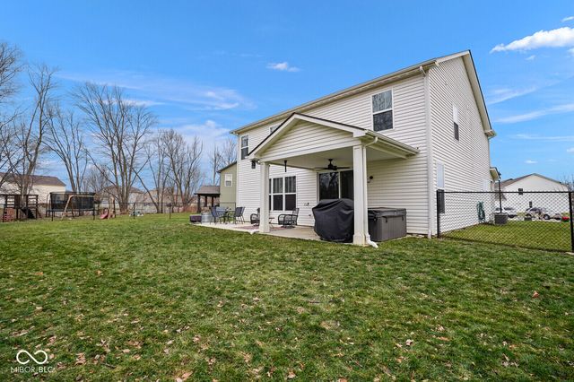 1012 Brockton Court, Greenfield, IN 46140