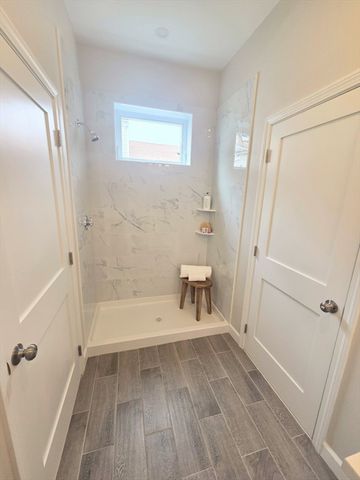 47 Myrtle St, Lynn, MA 01905