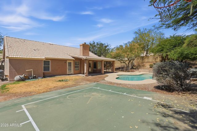 908 E VERBENA Drive, Phoenix, AZ 85048