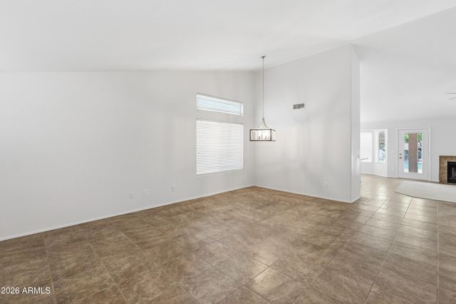 908 E VERBENA Drive, Phoenix, AZ 85048