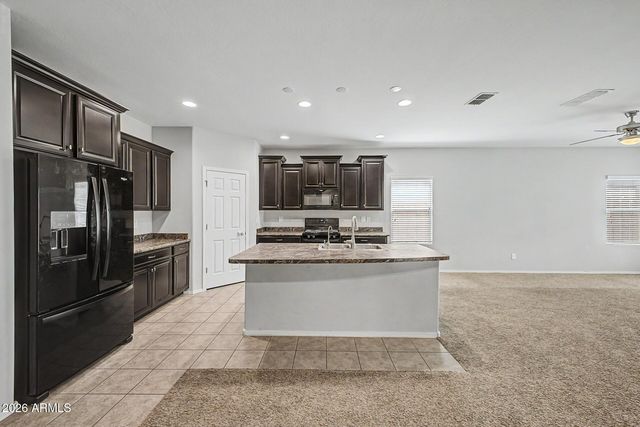 25953 W SEQUOIA Drive, Buckeye, AZ 85396