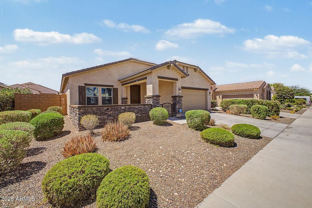 25953 W SEQUOIA Drive, Buckeye, AZ 85396