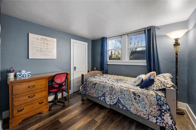 84 Kentucky Avenue, Gates, NY 14606