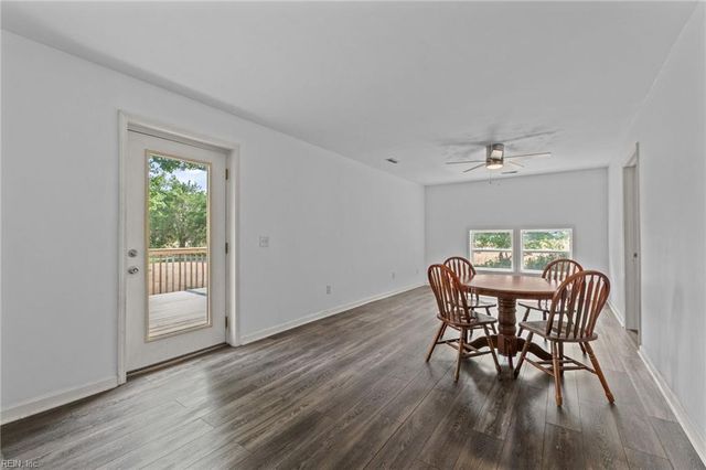 8016 Brays Point RD, Hayes, VA 23072