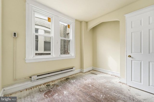 5318 ARLINGTON ST, Philadelphia, PA 19131