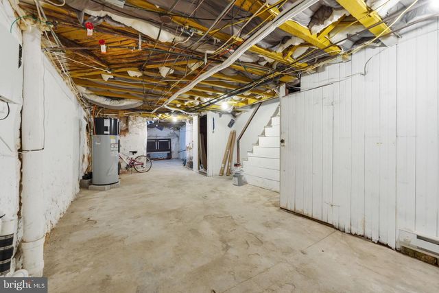 5318 ARLINGTON ST, Philadelphia, PA 19131